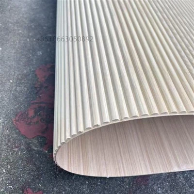 Lätt att installera och underhålla böjda askpaneler