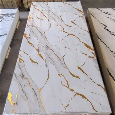 Högblank gyllene Pvc-marmorpanel Flexibla konstgjorda UV-marmorskivor formaldehyd-fri