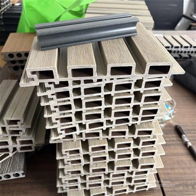 Utomhus WPC räfflad väggpanel